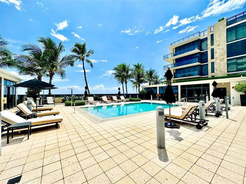 2101 S Surf Road, Unit 2C, Hollywood, FL 33019 Photo
