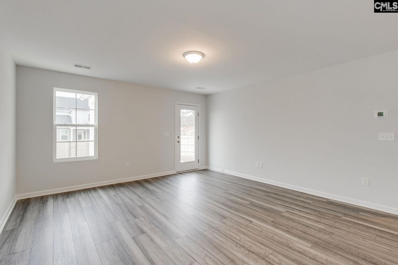 3105 Hallsdale Drive  Photo 17