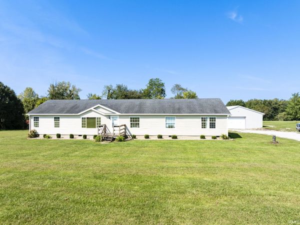 4282 Lamott Road, Centerville, IN 47330