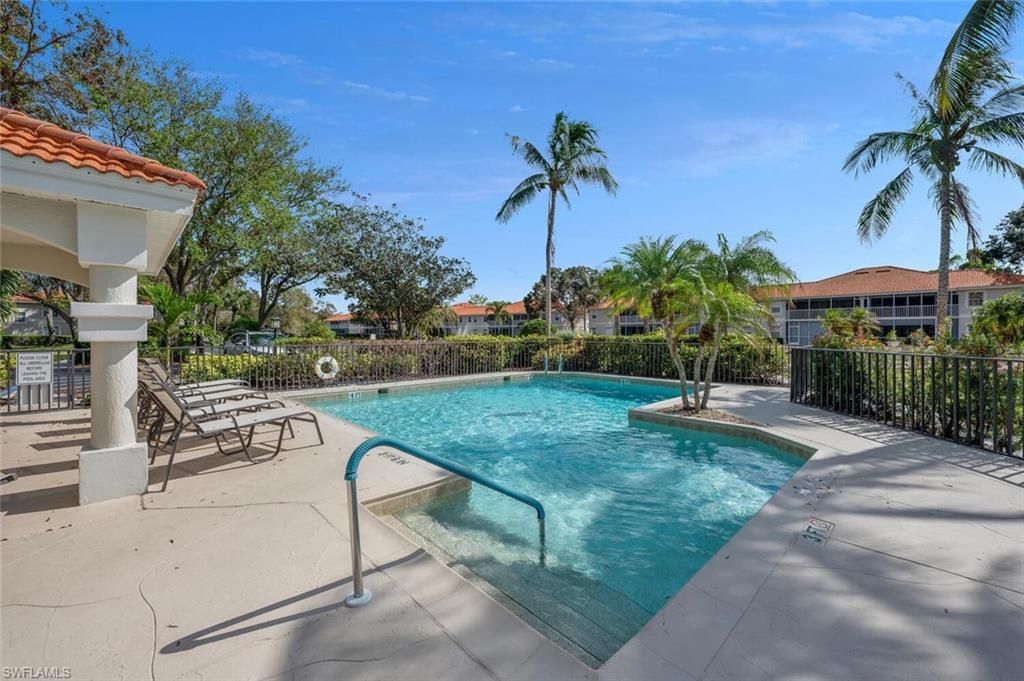 2476 Orchid Bay Dr, Unit 103, Naples, FL 34109 Photo
