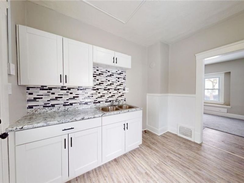 4500 W 39th Street, Cleveland, OH 44109 Photo 3