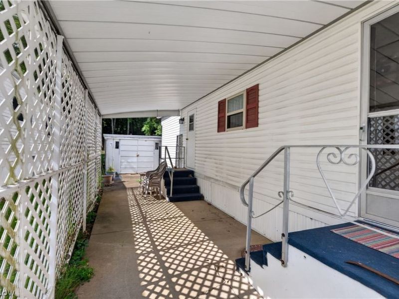 1219 Pasadena Boulevard NW, North Canton, OH 44720 Photo 6