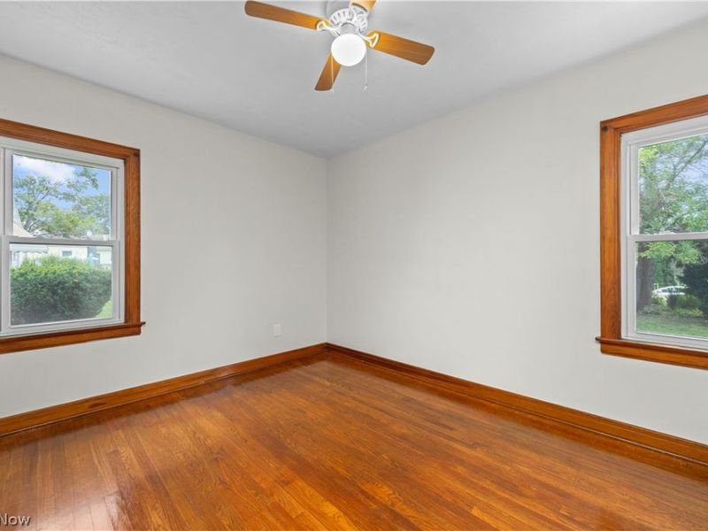 731 W 32nd Street, Lorain, OH 44052 Photo 13