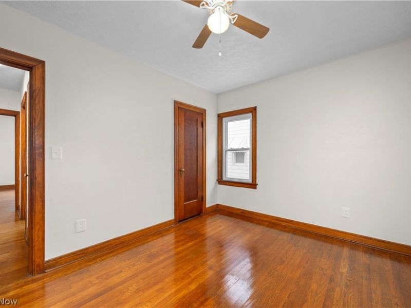 731 W 32nd Street, Lorain, OH 44052 Photo 14
