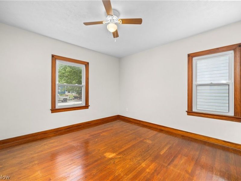 731 W 32nd Street, Lorain, OH 44052 Photo 16