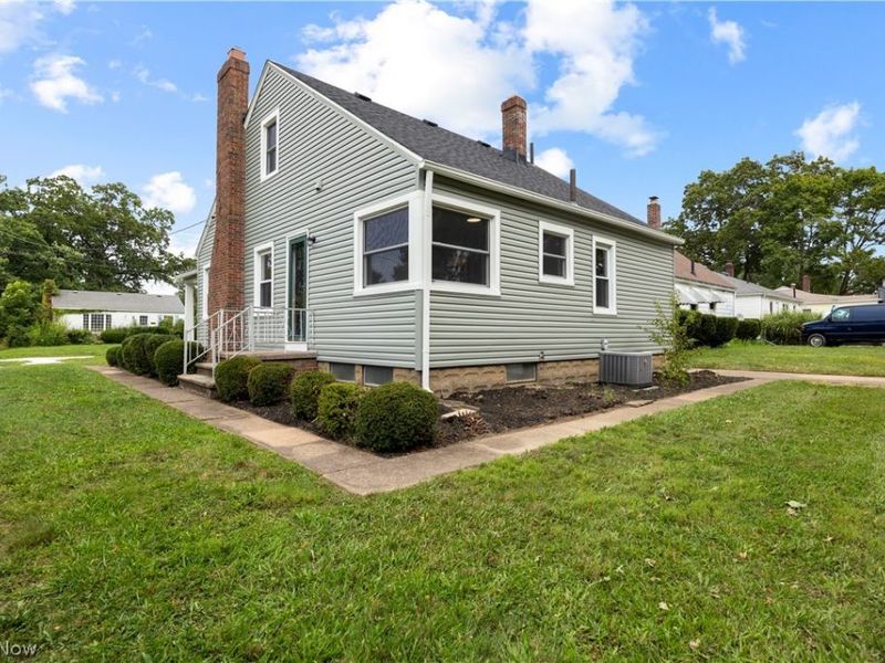 731 W 32nd Street, Lorain, OH 44052 Photo 31