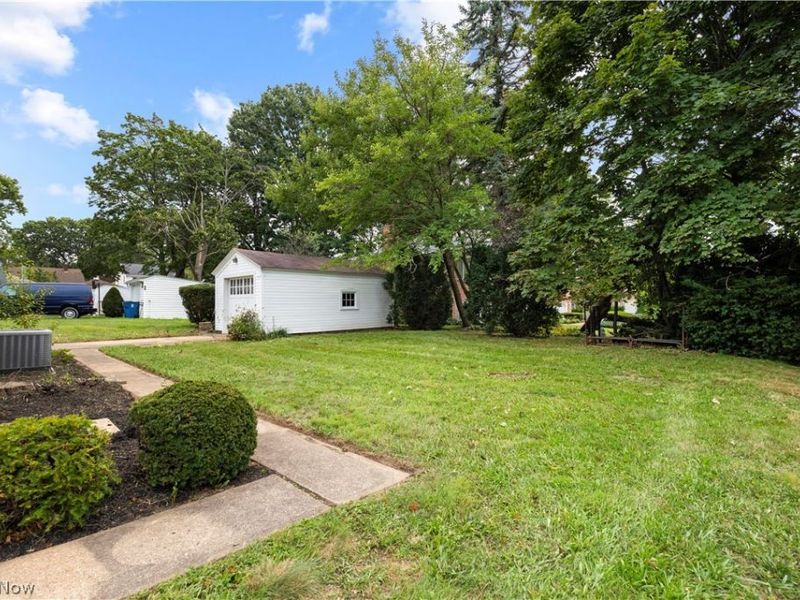 731 W 32nd Street, Lorain, OH 44052 Photo 32