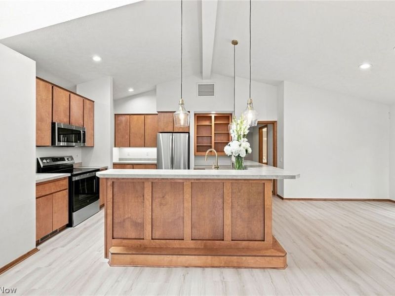 33133 Sandpiper Court, North Ridgeville, OH 44039 Photo 13