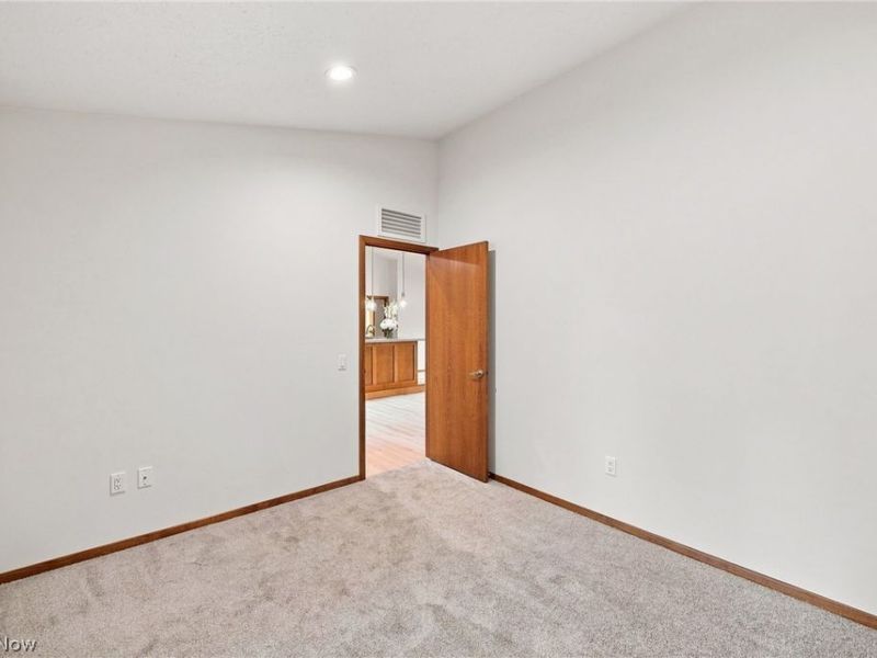 33133 Sandpiper Court, North Ridgeville, OH 44039 Photo 29