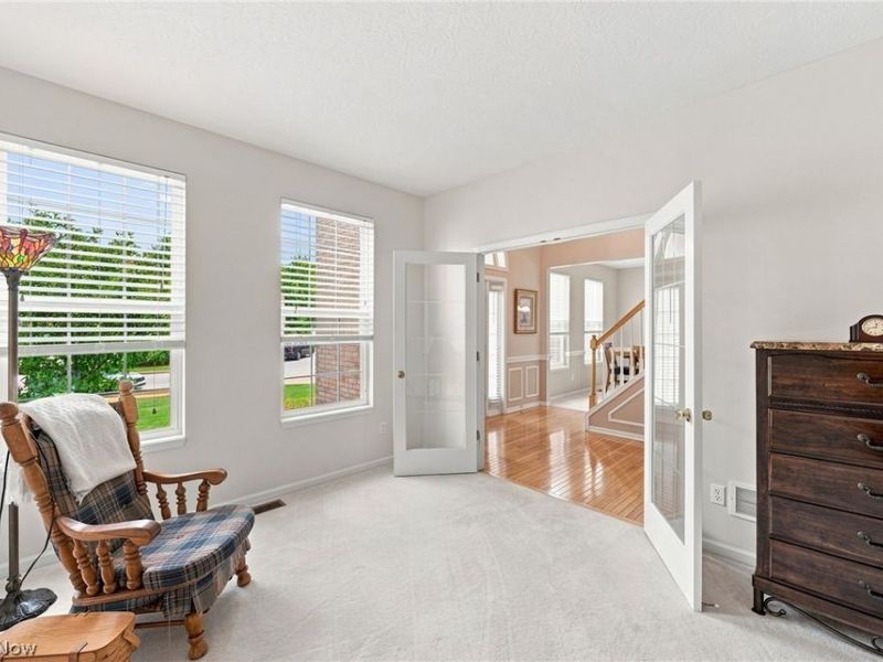 9144 Oakview Court, Twinsburg, OH 44087 Photo 6
