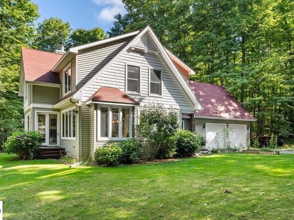 10567 Bay Ridge Estates, Ellsworth, MI 49729