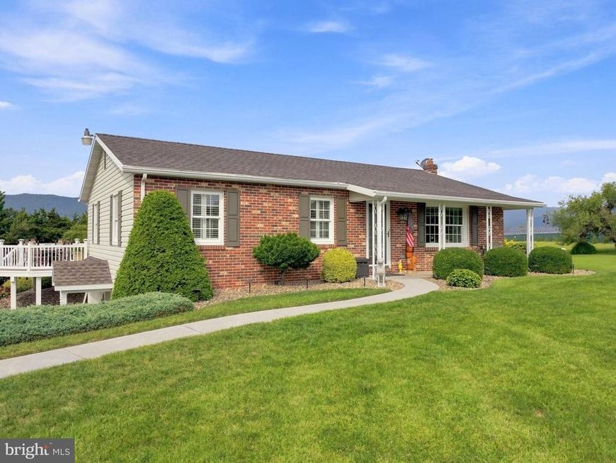 5721 Oakwood Drive , Mercersburg, PA 17236 Main Photo