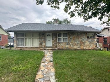 214 MOLDEN DRIVE, WINCHESTER, VA 22601