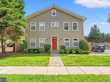 409 E RAYMOND AVENUE, Unit 6, ALEXANDRIA, VA 22301