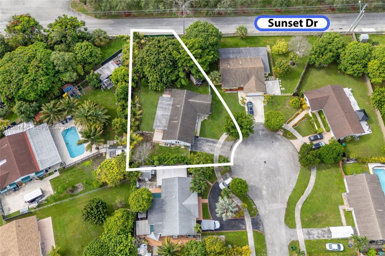 7159 SW 148th Pl , Miami, FL 33193 Photo