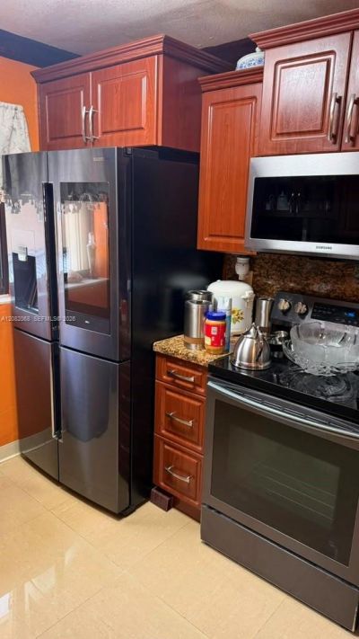 2770 W 61st Pl, Unit 204, Hialeah, FL 33016 Photo