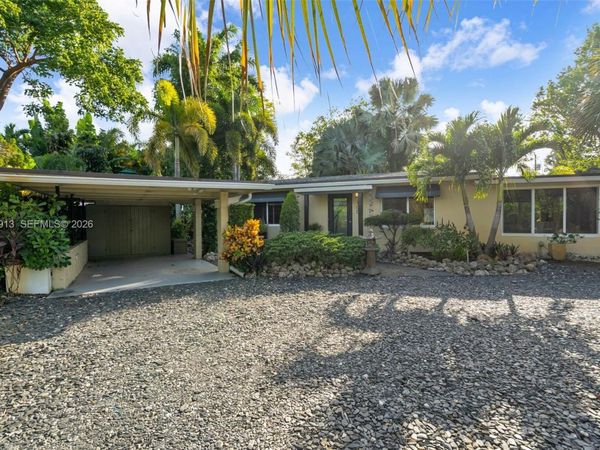 100 NE 26th Dr , Unit 100, Wilton Manors, FL 33334