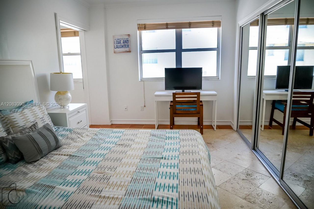 1390 Ocean Dr, Unit 201, Miami Beach, FL 33139 Photo