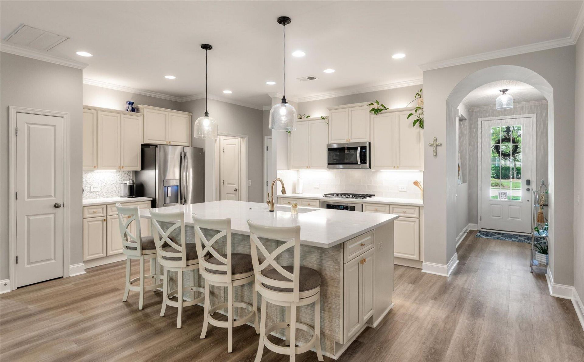 2016 Kings Gate Lane Photo 10