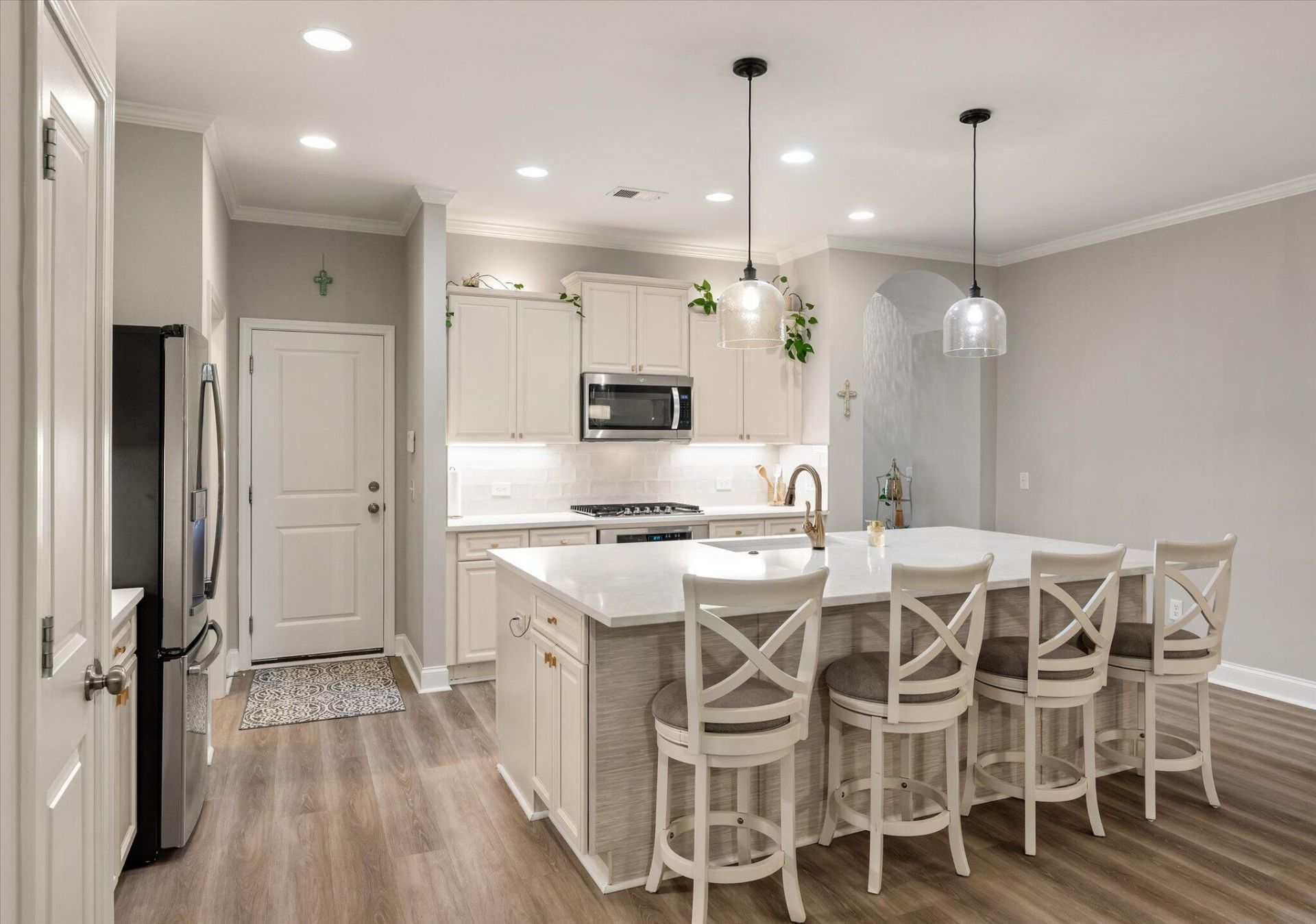 2016 Kings Gate Lane Photo 12