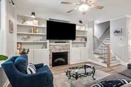 2016 Kings Gate Lane photo 4