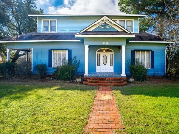 115 E Brazos, Wortham, TX 76693