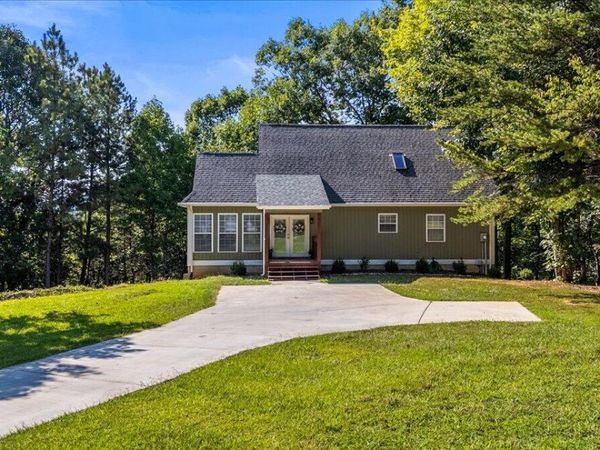 99 N Ridge Drive, LaFayette, GA 30728