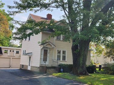 20 Surrey Road, Rochester, NY 14616
