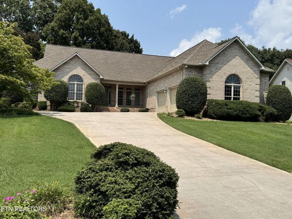 121 Walosi Way, Loudon, TN 37774