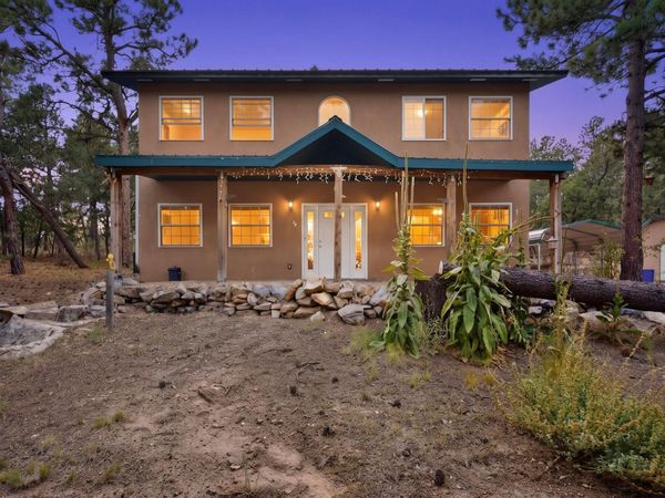 70 Nightingale Lane , Tijeras, NM 87059