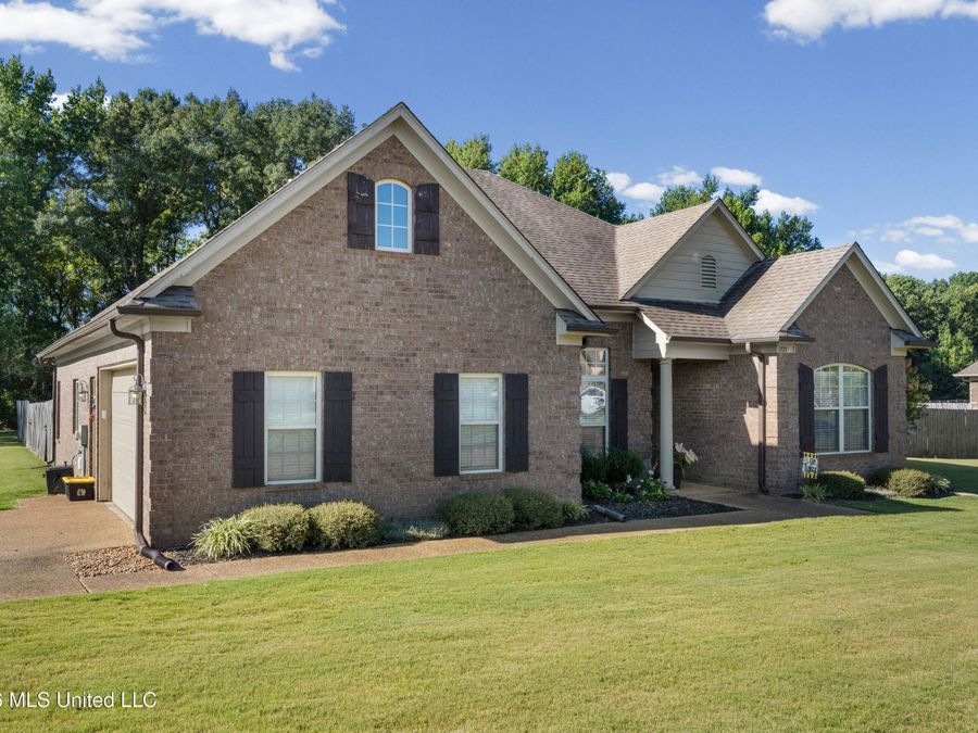 Property Image 4