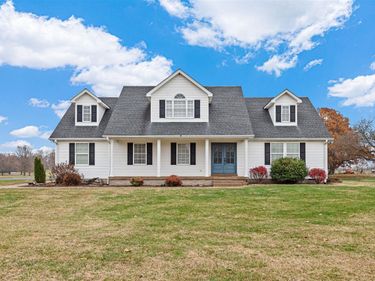2330 Meng Road , Bowling Green, KY 42104