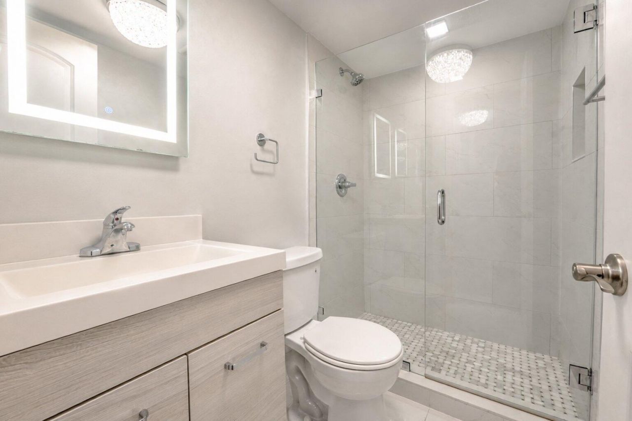 22615 SW 66th Avenue, Unit 208, Boca Raton, FL 33428 Photo