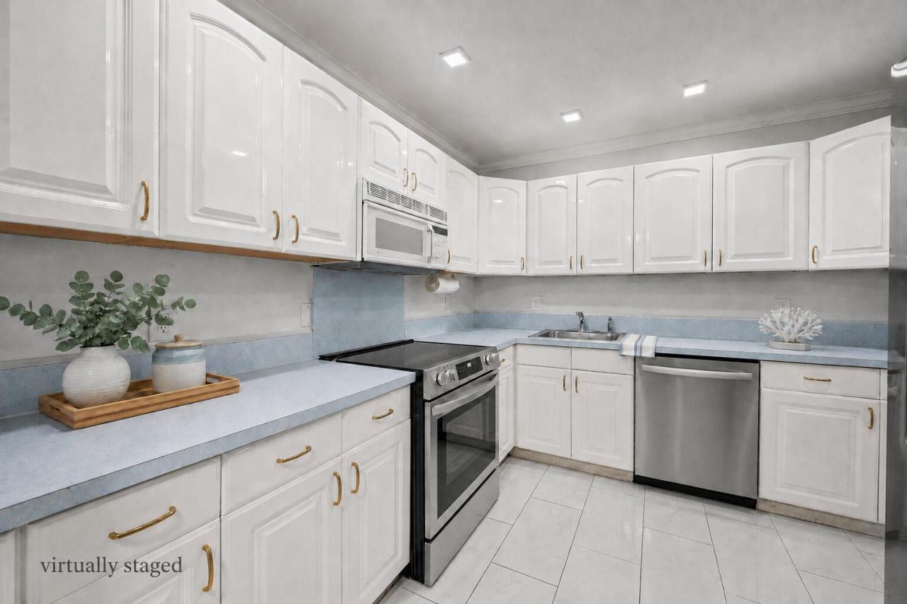 22615 SW 66th Avenue, Unit 208, Boca Raton, FL 33428 Photo