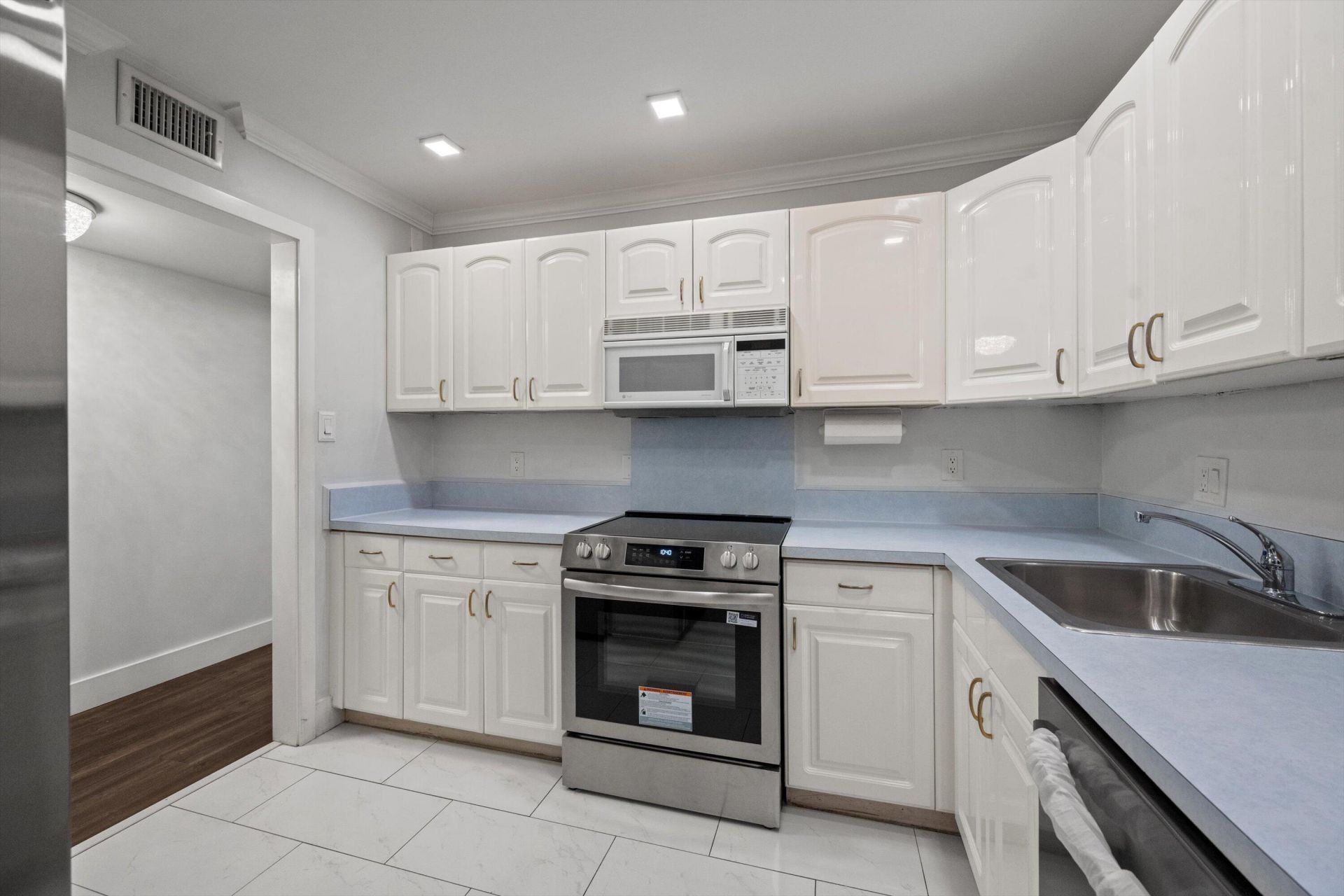 22615 SW 66th Avenue, Unit 208, Boca Raton, FL 33428 Photo