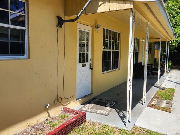 807 W Las Olas Boulevard, Unit 807-819, Fort Lauderdale, FL 33394