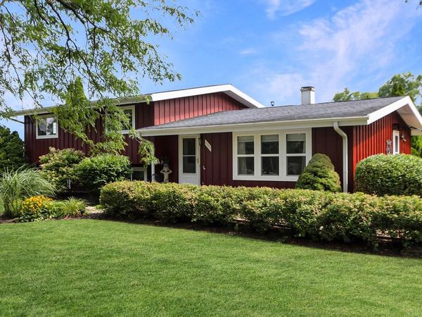 38112 87th STREET, Burlington, WI 53105