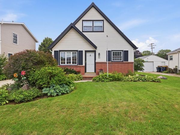 803 S 119th STREET, West Allis, WI 53214