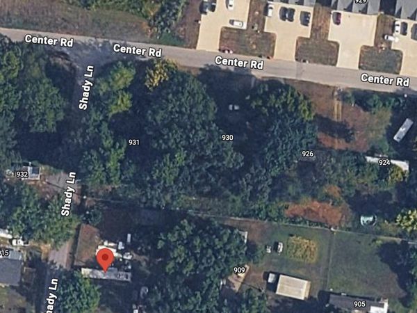 911 Hilltop Ct , Clarksville, TN 37042