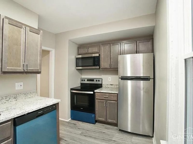 3415 Woodburn Avenue, Cincinnati, OH 45207 Photo 5