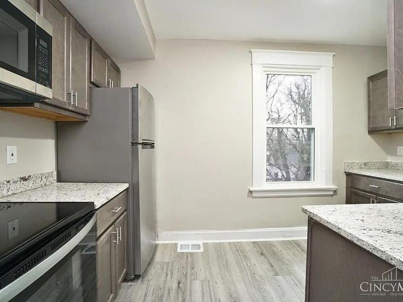 3415 Woodburn Avenue, Cincinnati, OH 45207 Photo 7