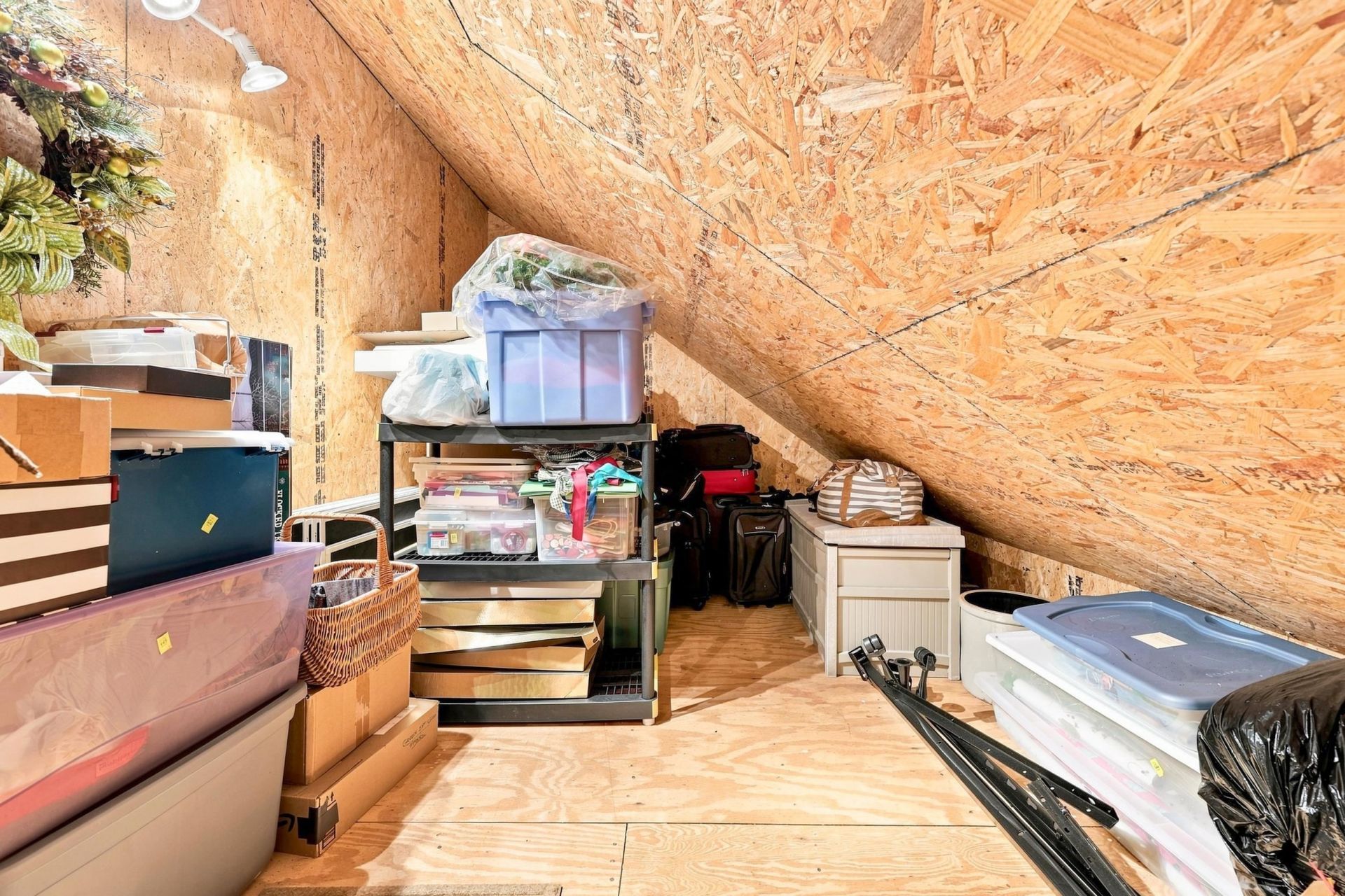 627 Huntington Lake Circle Photo 43