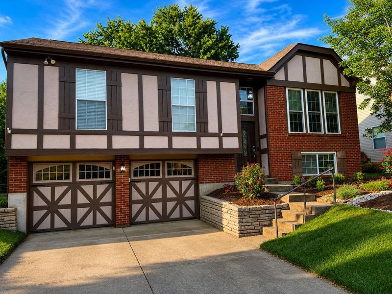 6855 Vantage Court, Florence, KY 41042 Photo 2