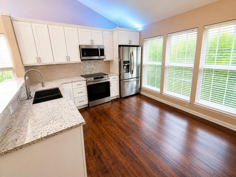 6855 Vantage Court, Florence, KY 41042 Photo 5