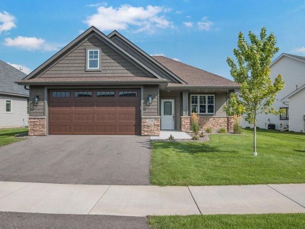 25360 Farmstead Lane, Wyoming, MN 55092