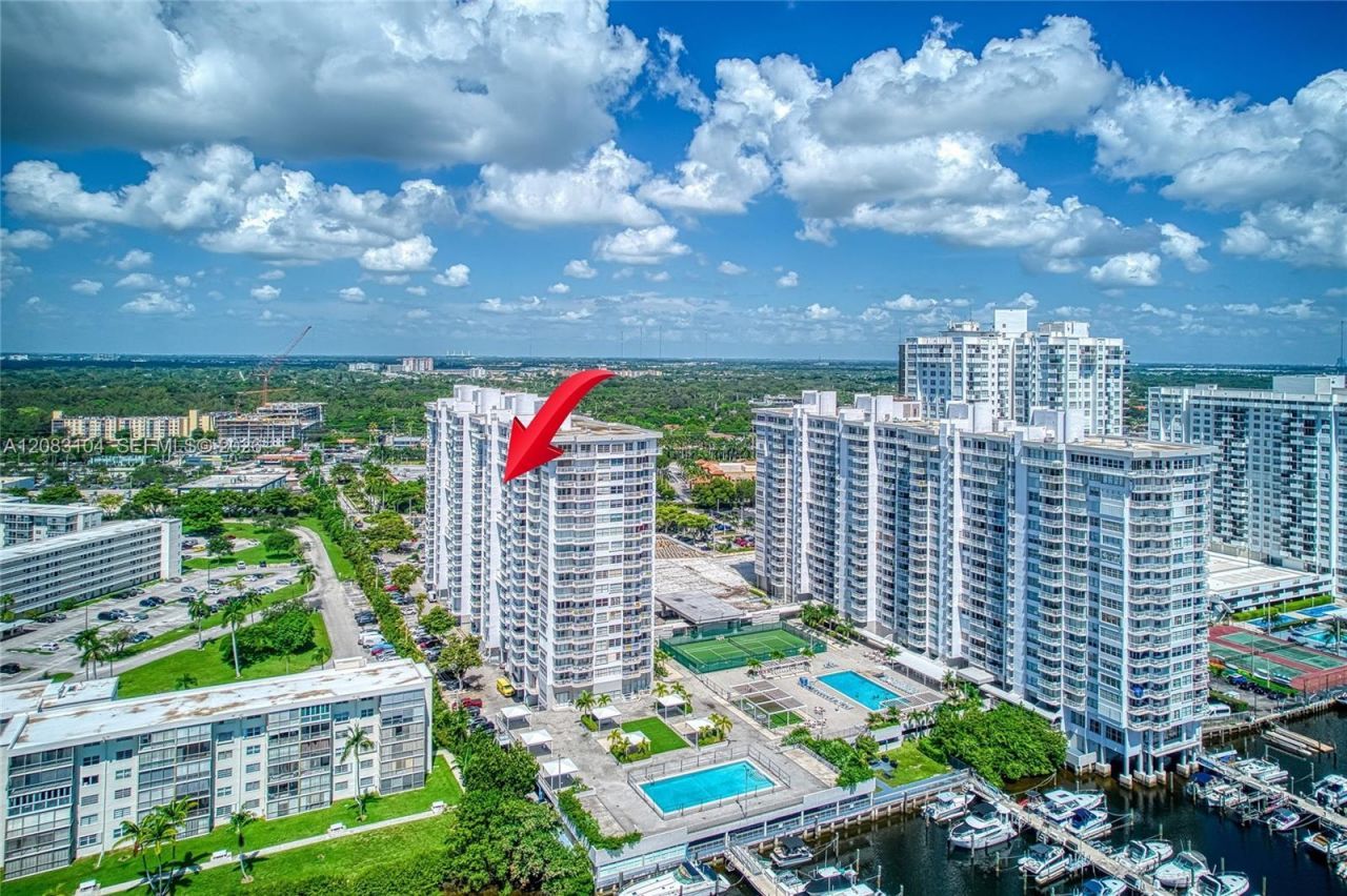 18021 Biscayne Blvd , Unit 1604, Aventura, FL 33160 Photo