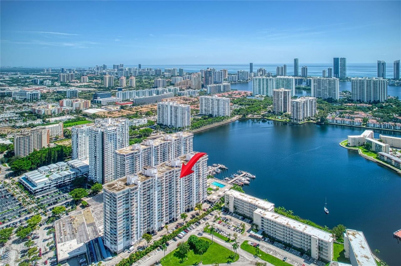 18021 Biscayne Blvd , Unit 1604, Aventura, FL 33160 Photo