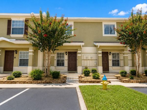 8543 TRAIL WIND DRIVE , TAMPA, FL 33647
