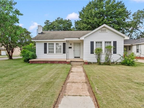 1622 3rd Avenue , Tuscaloosa, AL 35401