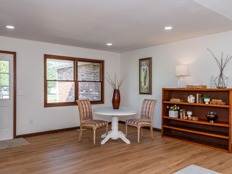 5467 Greg Drive, Saint Paris, OH 43072 Photo 10
